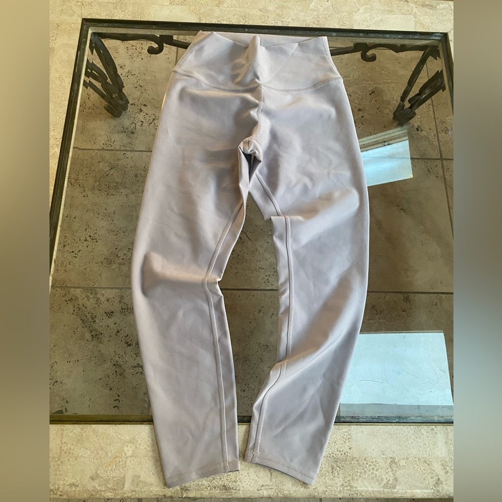 Alo yoga leggings